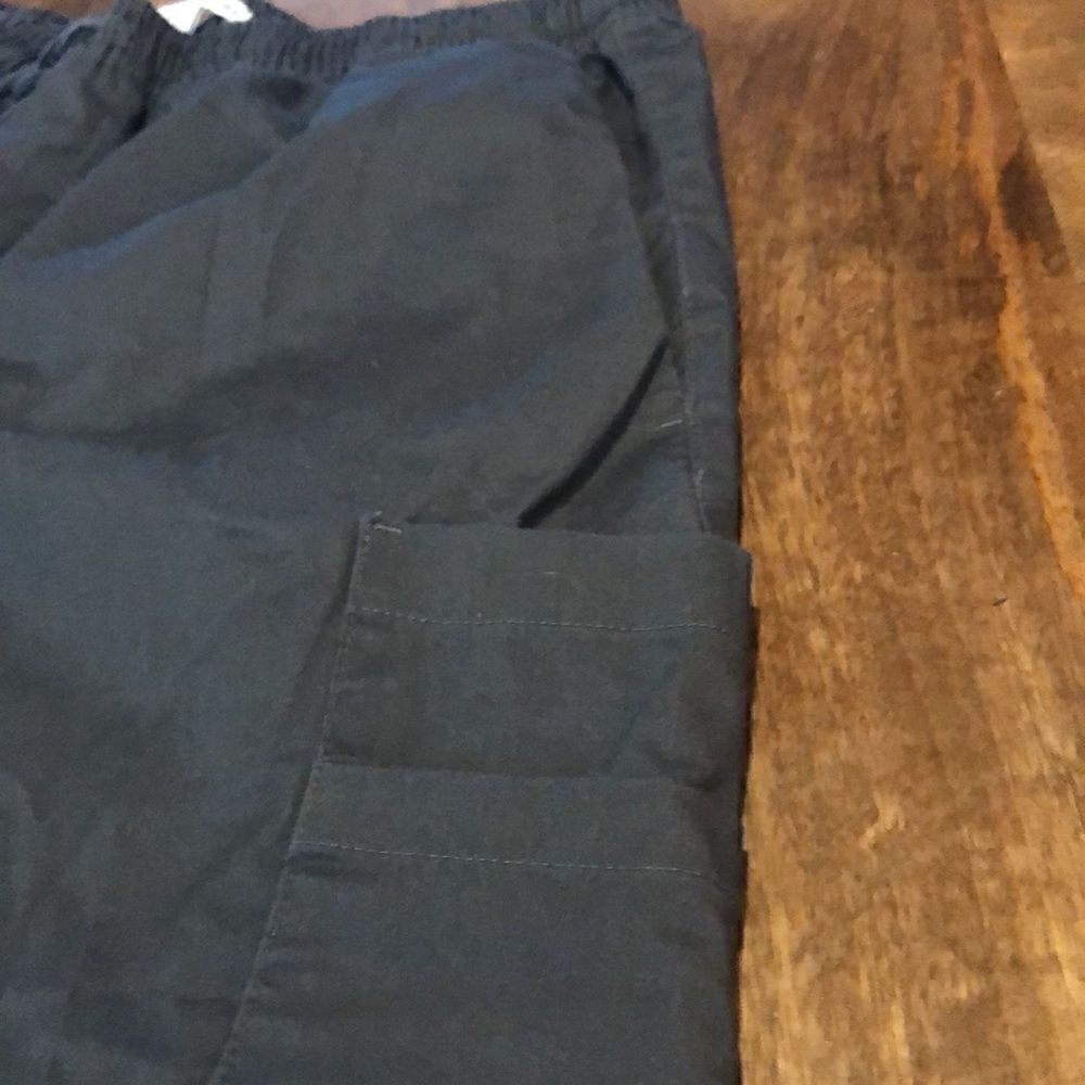 Amazon Essentials Men's Elastic Drawstring Waist Scrub Pant Medium NWOT - Picture 7 of 10